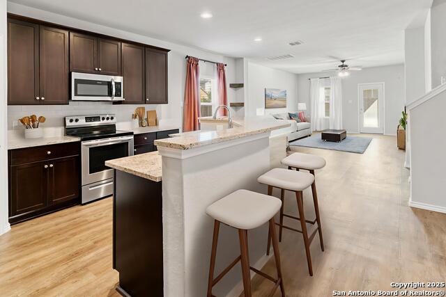 Listing photo id 1 for 4538 Heathers Rose