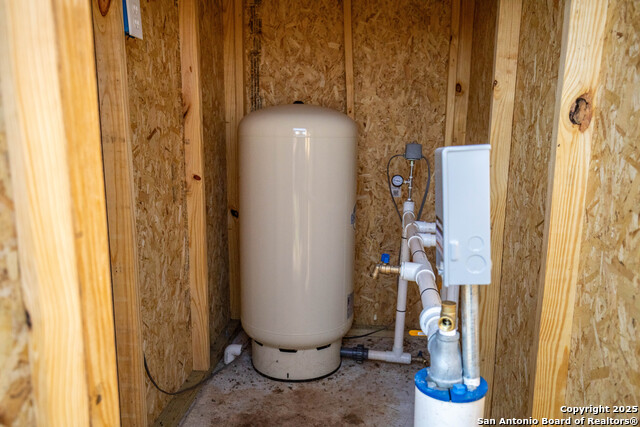 Listing photo id 25 for 000 Stratton Road