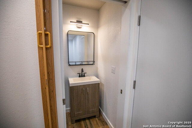 Listing photo id 35 for 000 Stratton Road