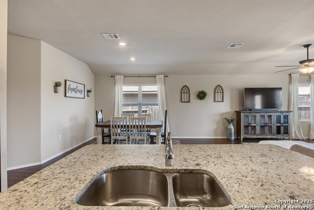 Image 15 of 35 For 11814 Plover