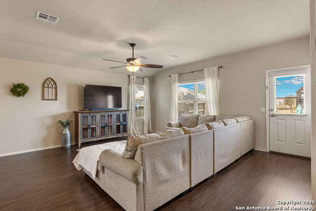 Image 8 of 35 For 11814 Plover