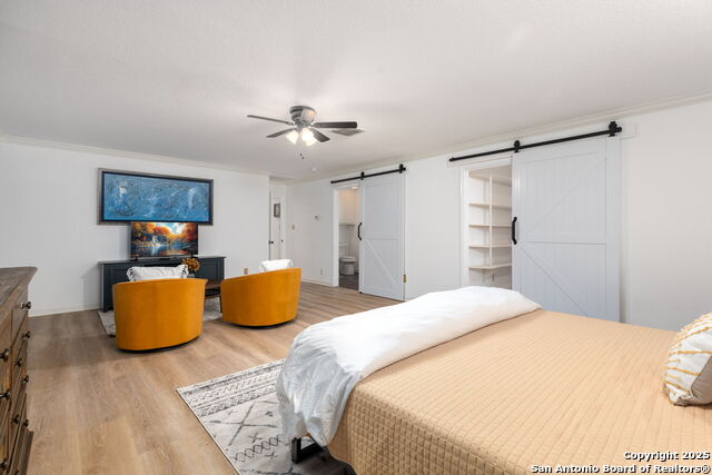 Image 16 of 17 For 7918 Thornhill