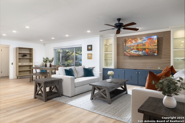 Image 5 of 17 For 7918 Thornhill