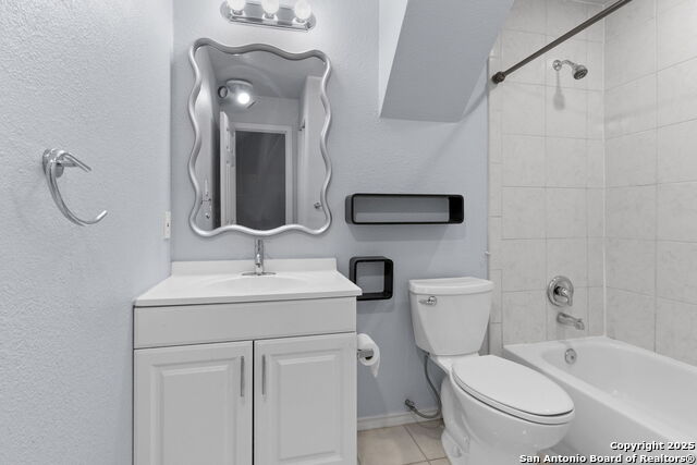 Image 23 of 29 For 8607 Solano