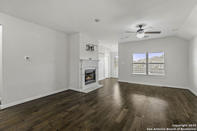 Image 12 of 33 For 132 Destiny Drive