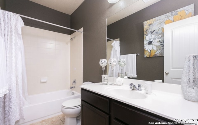 Image 18 of 19 For 1331 Tweed Willow