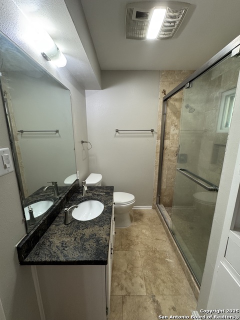 Listing photo id 12 for 214 Haverford