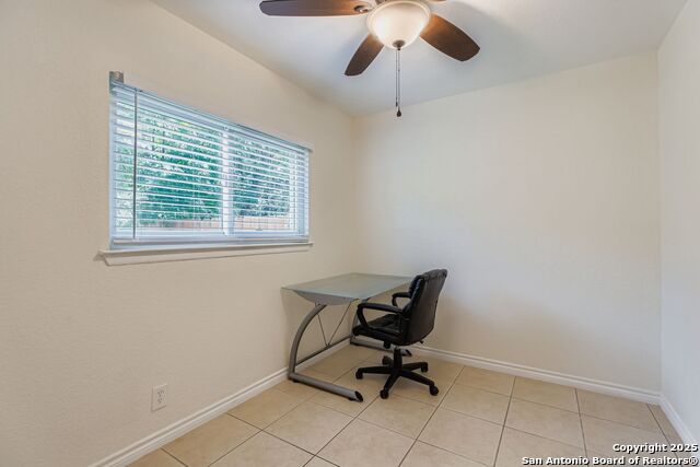 Image 18 of 25 For 9746 Hidden Cross