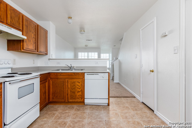 Image 13 of 20 For 211 Autumn Pass 211