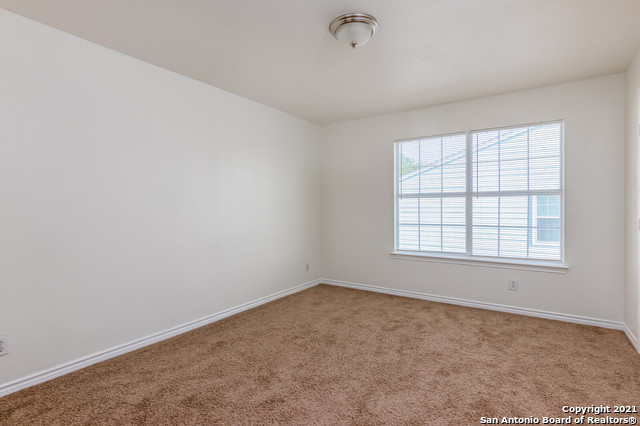 Image 17 of 20 For 211 Autumn Pass 211