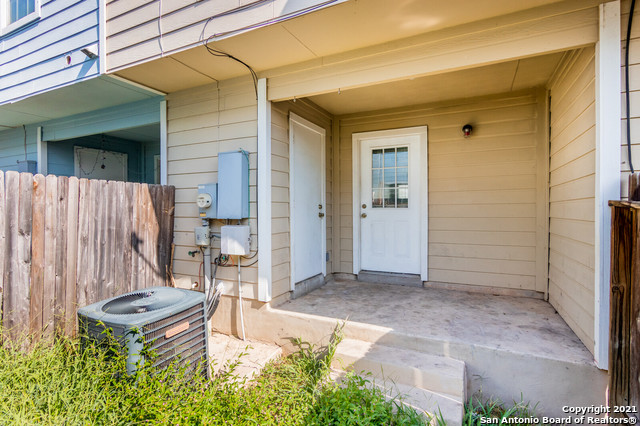 Image 20 of 20 For 211 Autumn Pass 211