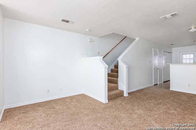 Image 8 of 20 For 211 Autumn Pass 211