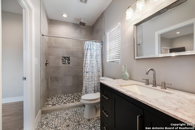 Image 19 of 31 For 722 Grosvenor