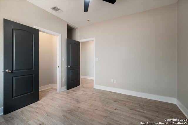 Image 21 of 31 For 722 Grosvenor