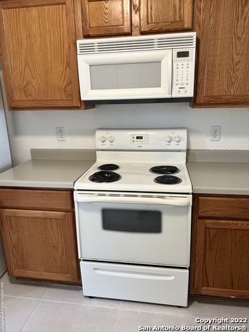 Image 24 of 37 For 93 Autumn Pass 93