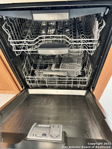 Image 28 of 37 For 93 Autumn Pass 93