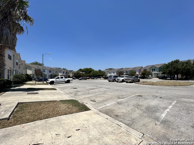 Image 34 of 37 For 93 Autumn Pass 93