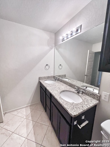 Image 13 of 25 For 310 Creekview Way