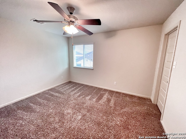 Image 18 of 25 For 310 Creekview Way