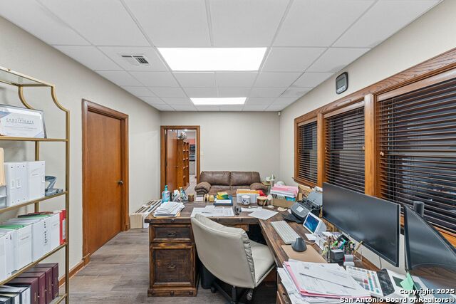 Image 9 of 63 For 4514 Billy Sames Dr