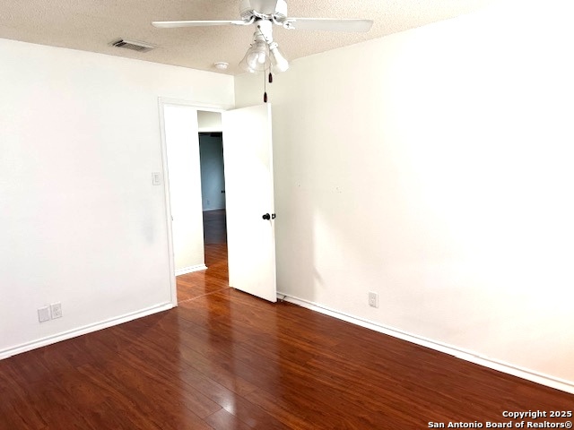 Image 17 of 31 For 8422 Park Olympia