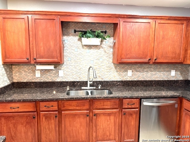 Image 8 of 31 For 8422 Park Olympia