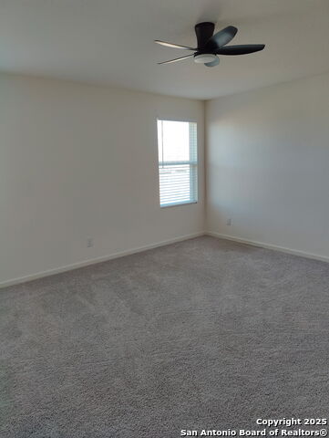 Image 16 of 33 For 5475 Bluebell Mdw