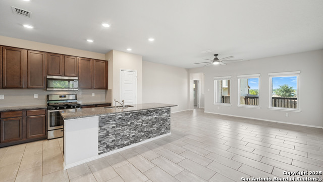 Image 10 of 48 For 534 Candor Stone