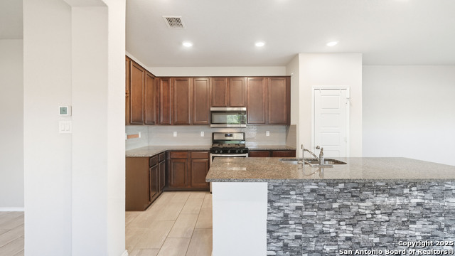 Image 12 of 48 For 534 Candor Stone