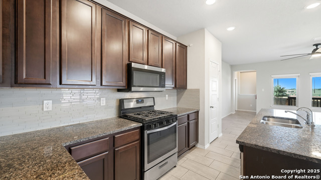 Image 14 of 48 For 534 Candor Stone