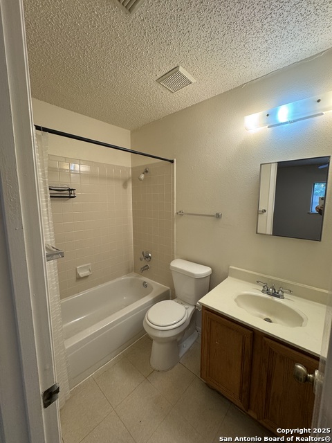 Image 11 of 17 For 8322 Pine Meadow