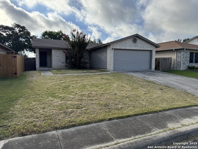 Image 2 of 17 For 8322 Pine Meadow