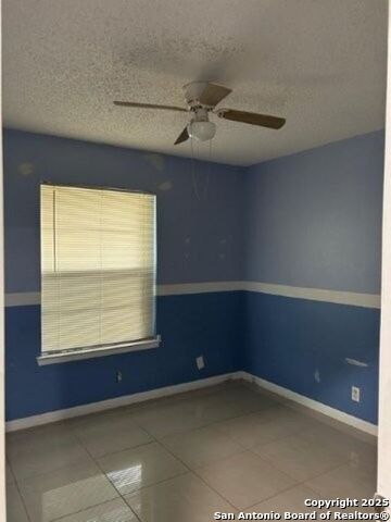 Image 9 of 26 For 6827 Maple Springs