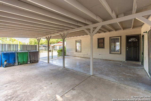 Image 29 of 29 For 403 Ranmar  