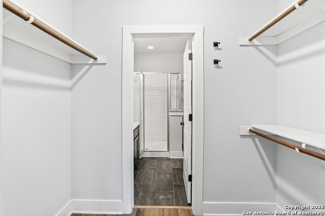 Image 11 of 17 For 419 Cactus 102