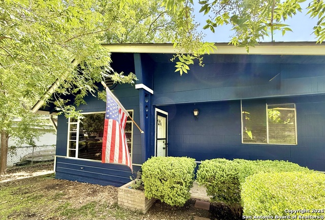 Details for 613 Harper , Kerrville, TX 78028