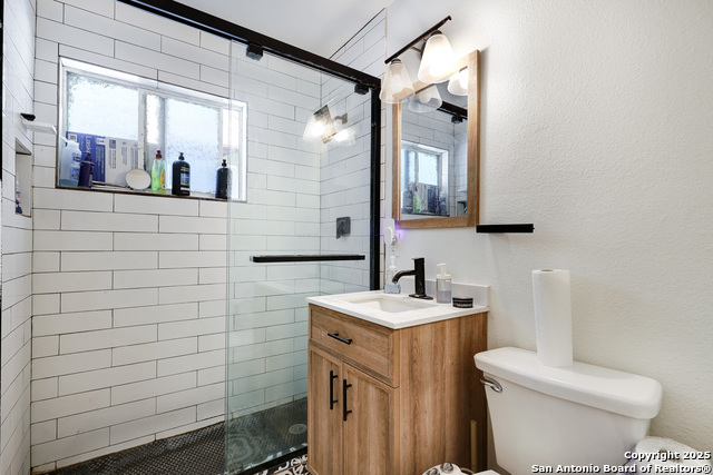 Image 11 of 30 For 501 Westwood