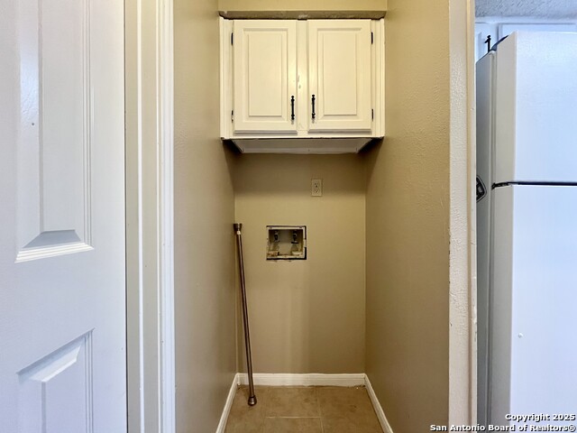 Image 12 of 36 For 4839 Brandeis St  121