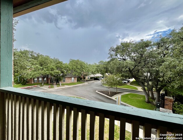 Image 29 of 36 For 4839 Brandeis St  121