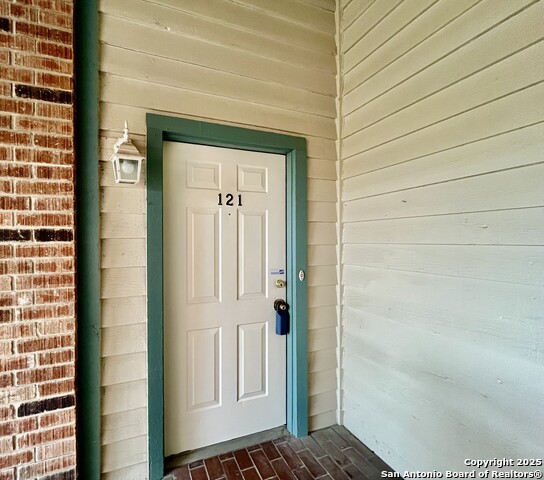 Image 34 of 36 For 4839 Brandeis St  121