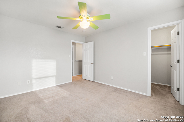Listing photo id 26 for 8815 Mission Mdw