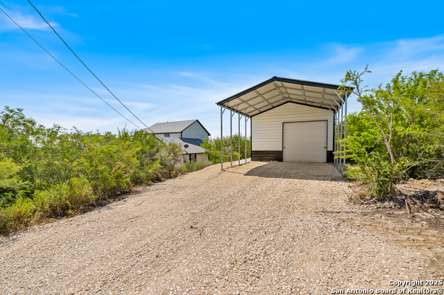 Image 35 of 50 For 1718 County Road 4511