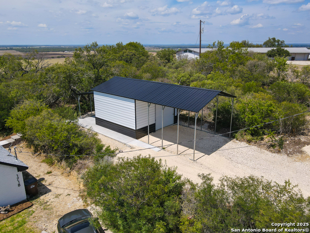 Image 44 of 50 For 1718 County Road 4511