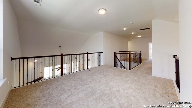 Listing photo id 16 for 152 Lacey Oak