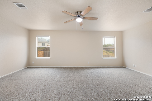 Image 18 of 36 For 12918 Thomas Sumter St