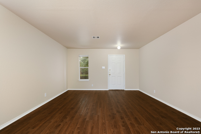 Image 2 of 36 For 12918 Thomas Sumter St