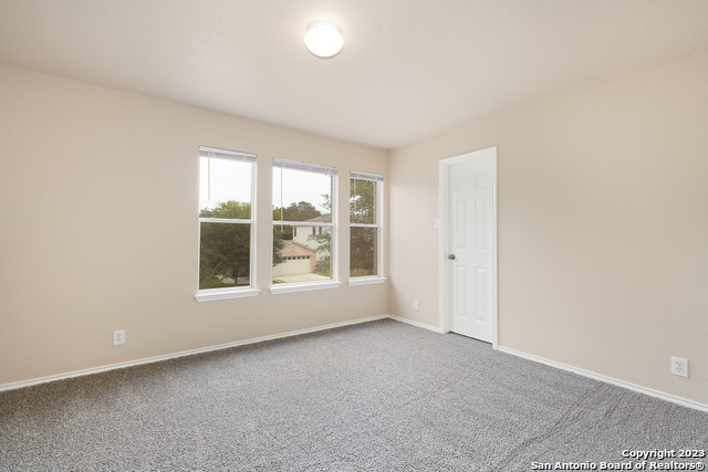 Image 25 of 36 For 12918 Thomas Sumter St