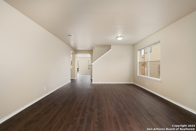 Image 4 of 36 For 12918 Thomas Sumter St