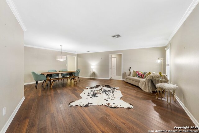 Image 2 of 27 For 201 Ellwood St  111