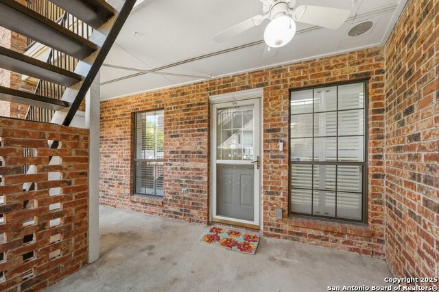 Image 30 of 40 For 201 Ellwood St  111